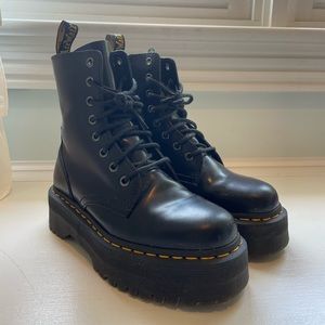 Platform Doc Martens